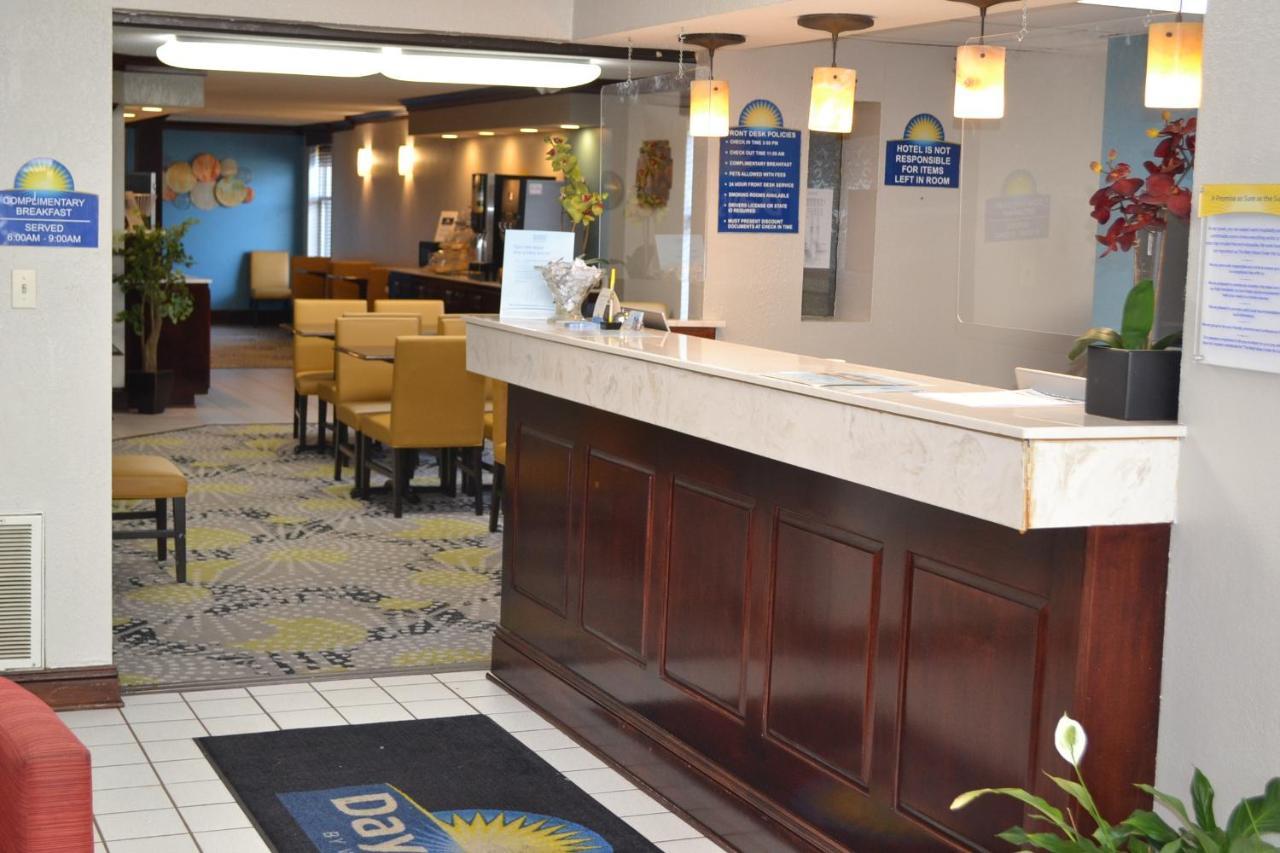 Days Inn By Wyndham High Point/Archdale Exterior foto